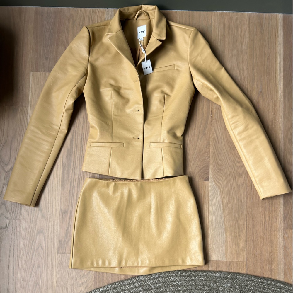 KHY Tan Blazer Jacket and Skirt set - Picture 5 of 5